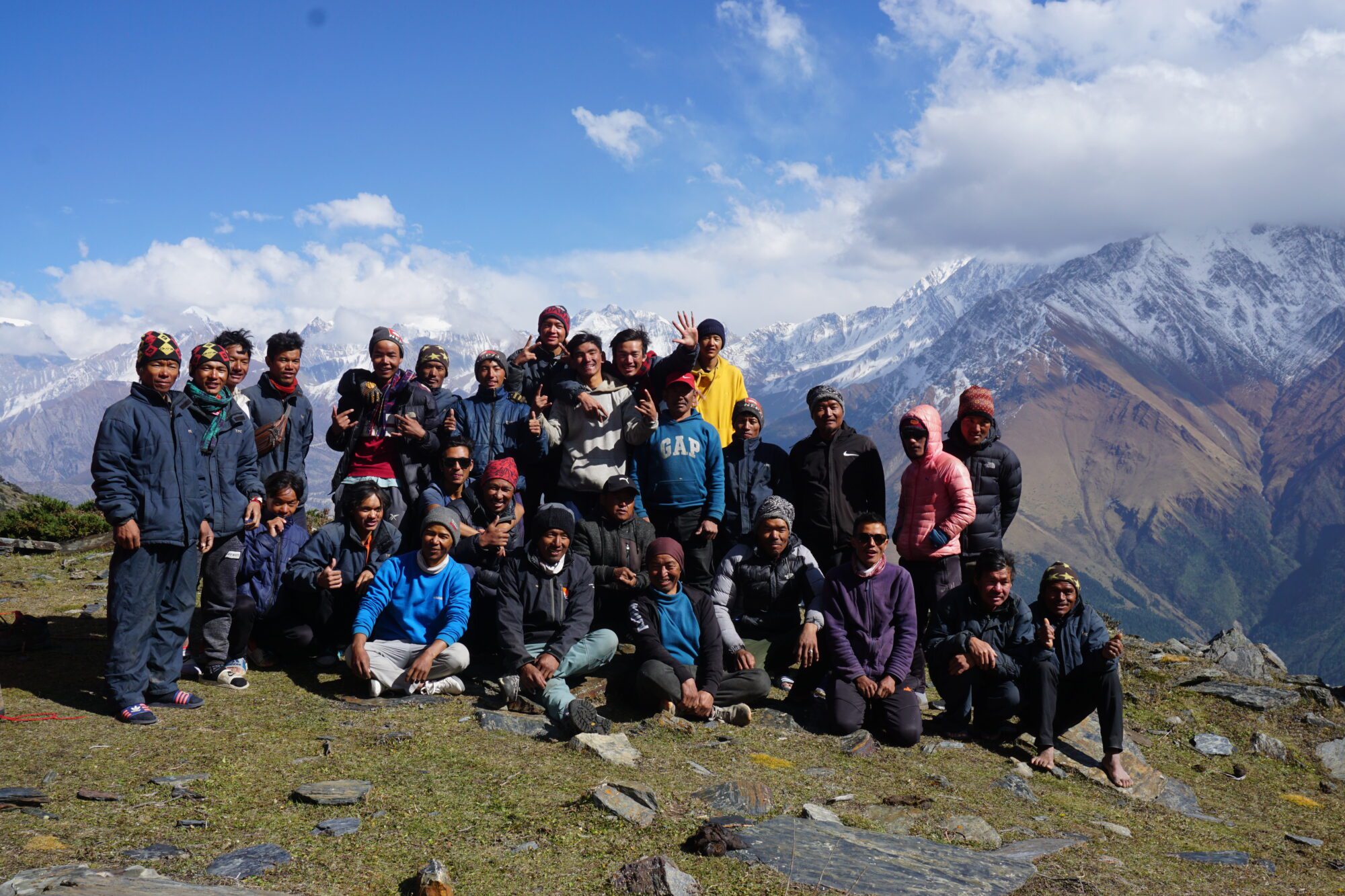 Trekking-crew-the-Dhaulagiri-circuit-trek