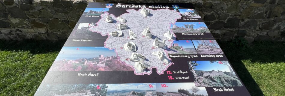 Hrads of Slovakia 3d info board